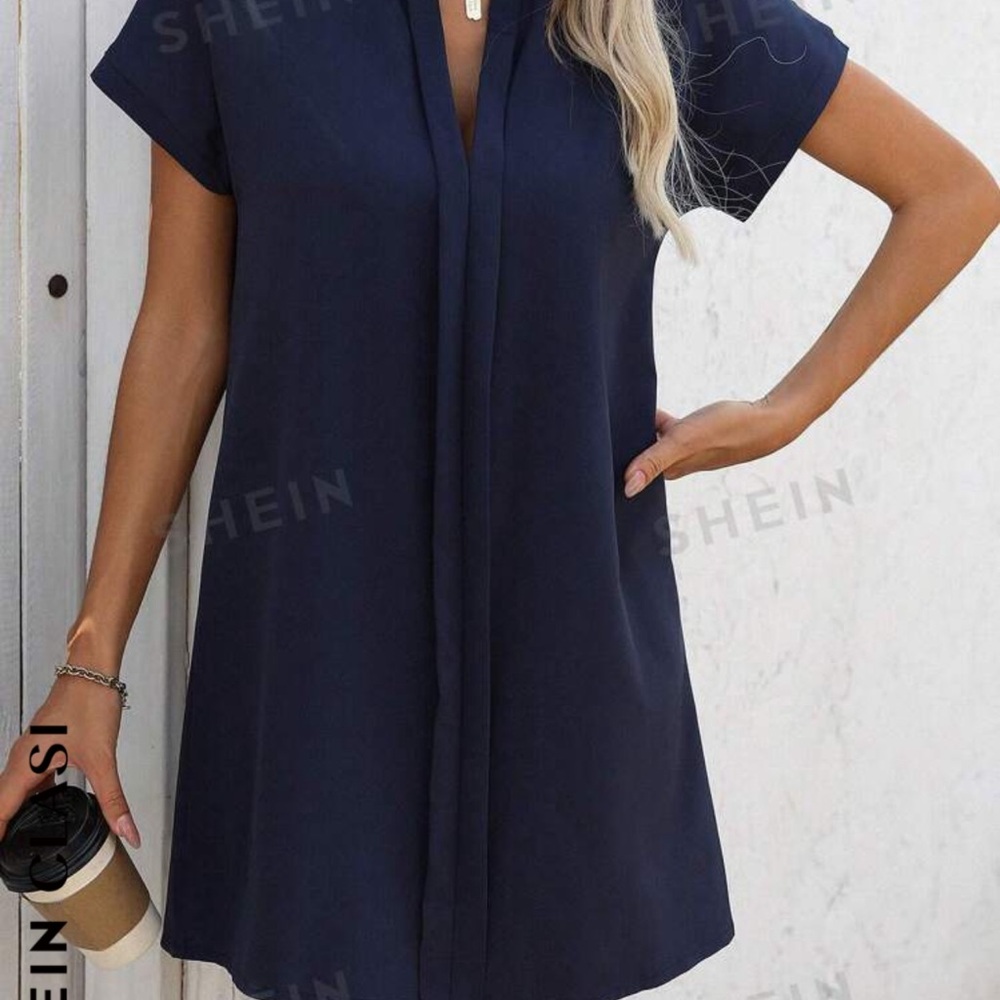 SHEIN Clasi Women's Fashionable Casual Summer
Solid Color Loose Fit Versatile